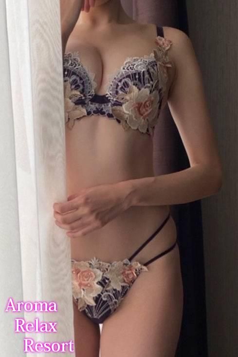 新人ワカバ（アロマリラックスリゾート甲府店）