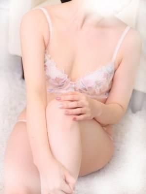 あずみ（甲府人妻デリヘル倶楽部）