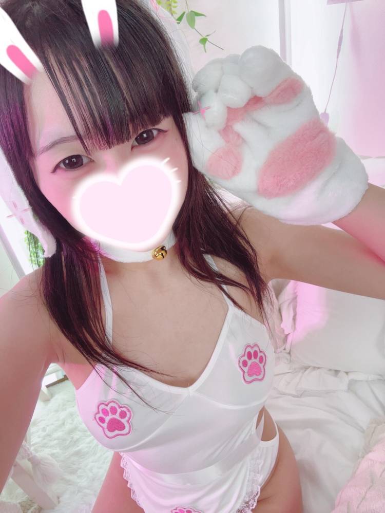 一週間ぶんの肩おろそ ～ ✌松山2980円✌ にゃんきゅっぱ😸🎒 ～