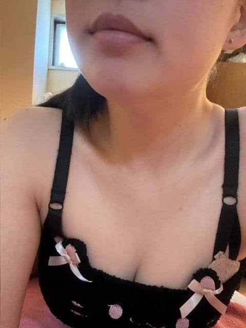 今日は出勤(*`･ω･)ゞ