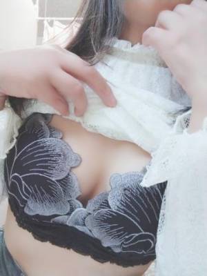 黒沢由莉