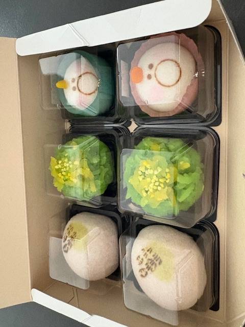 出勤〜〜🌈🌈✨