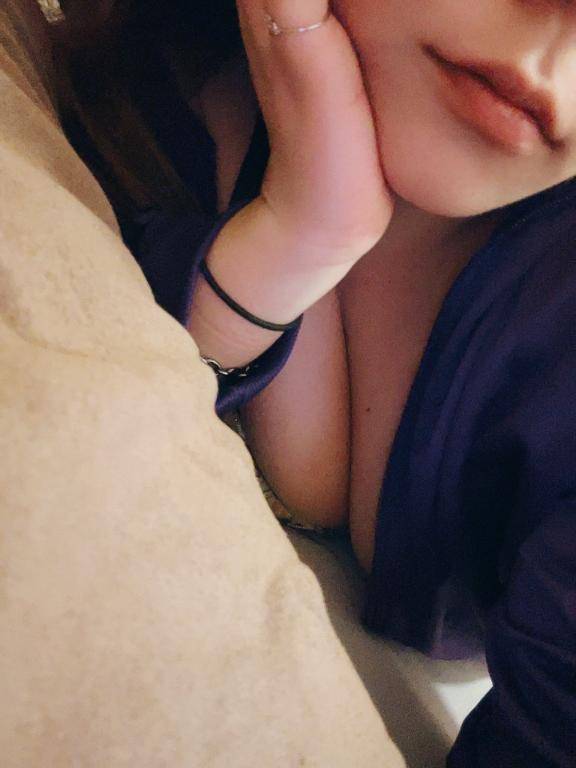 寝なきゃなのについつい?