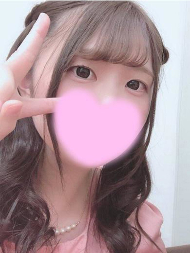 帆乃（ほの）（オールオプション無料！美人OLの秘密の裏接待）