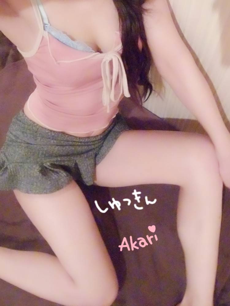 朝…