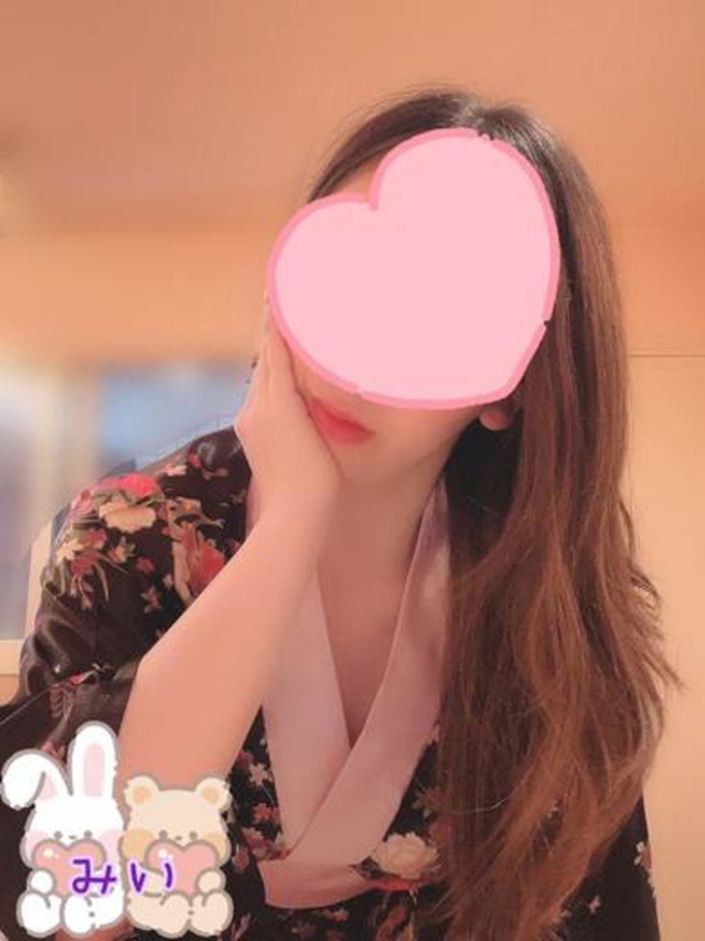 みい（LOVE&PLUS）