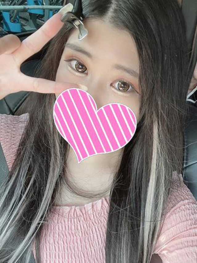 みこ（LOVE&PLUS）