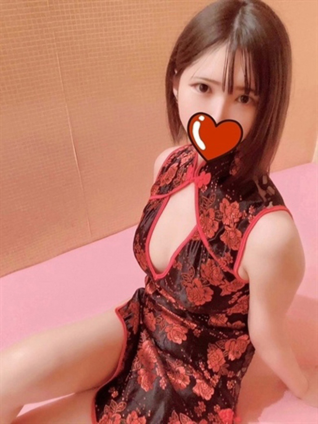 ゆり（LOVE&PLUS）