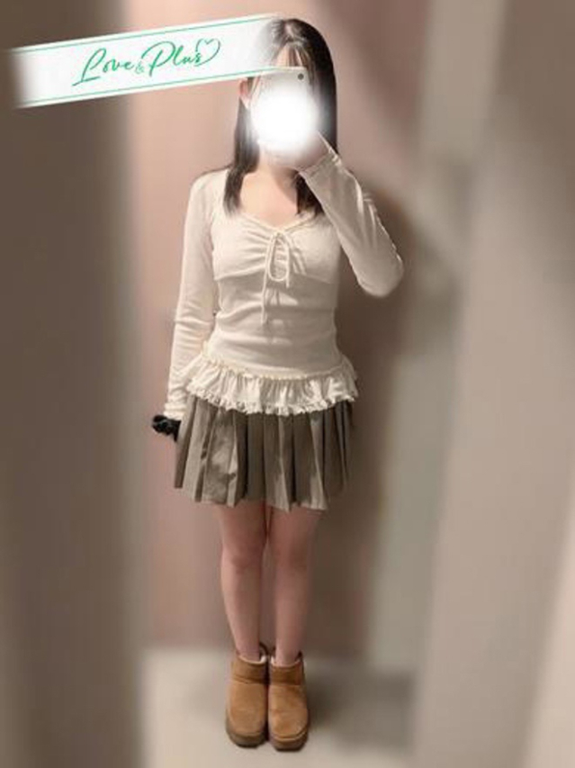 めい（LOVE&PLUS）