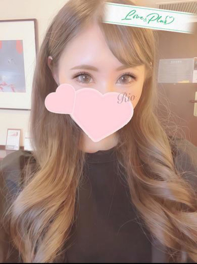 りお(LOVE&PLUS)