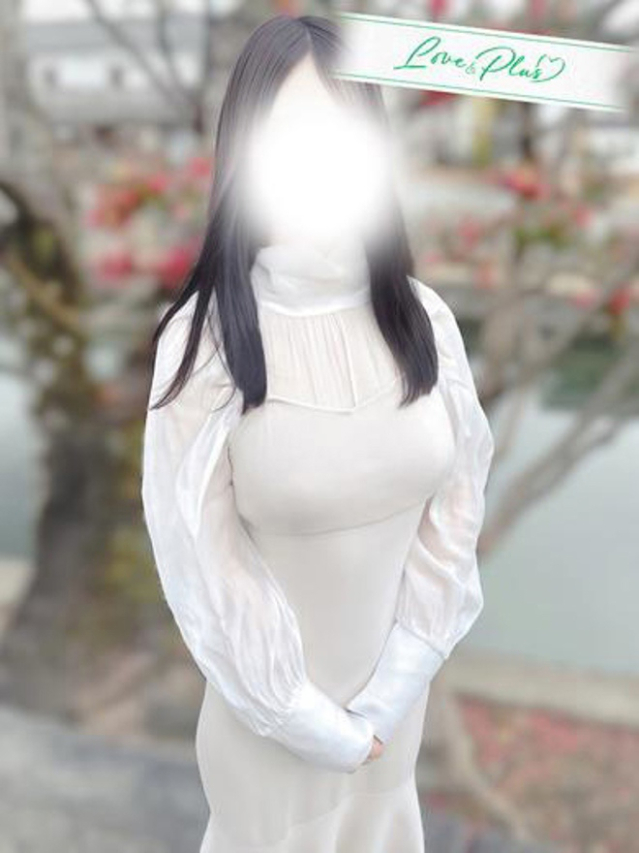 ゆり(LOVE&PLUS)
