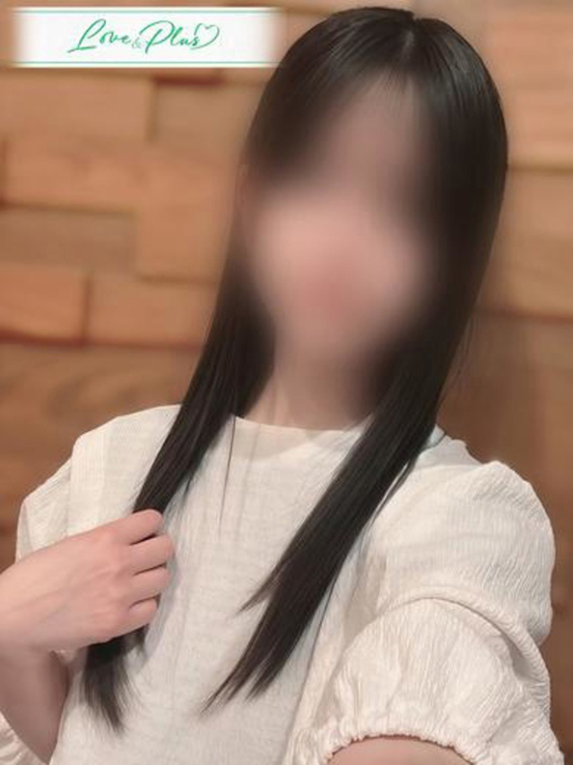 こはな（LOVE&PLUS）