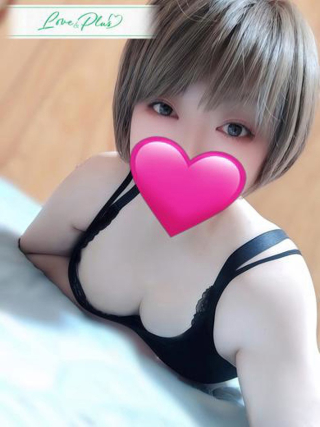 えみな（LOVE&PLUS）