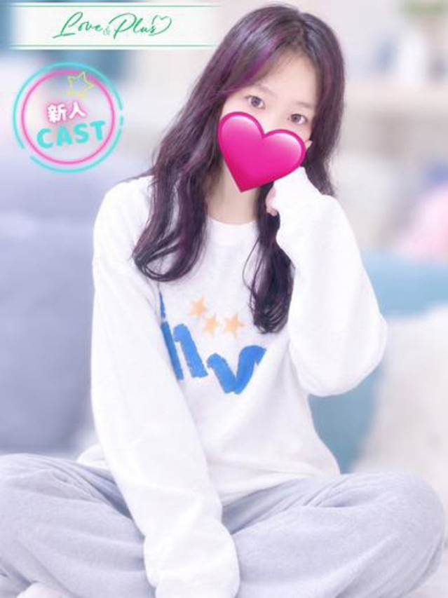 もも（LOVE&PLUS）