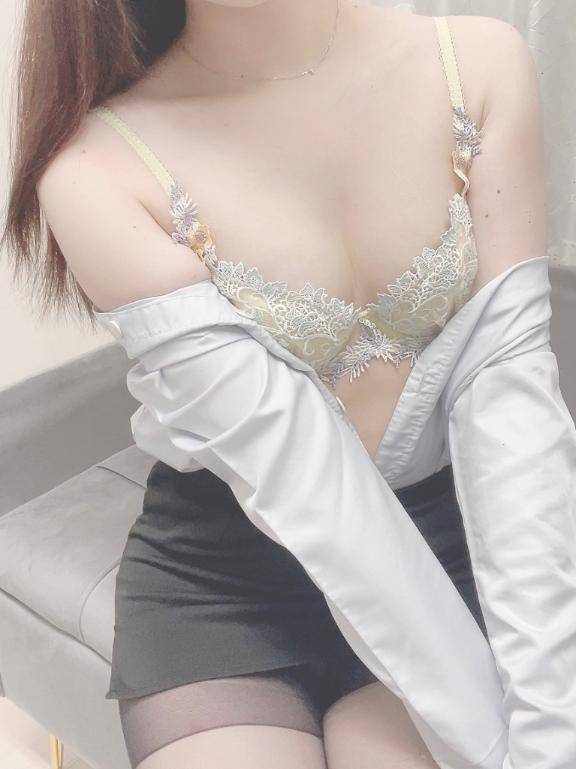 霧島 なおみ(Avant Garde)