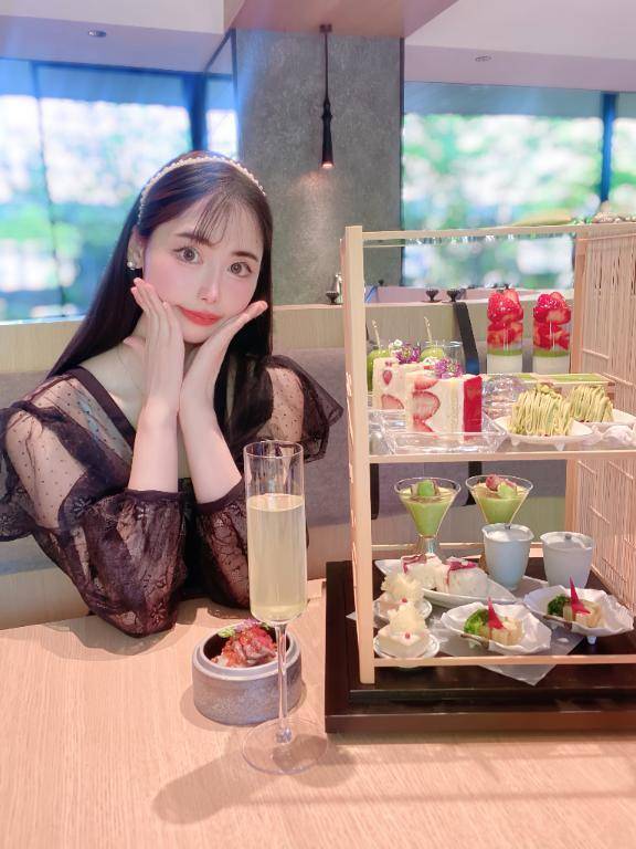 今週💝 20.21日出勤します🎀💓