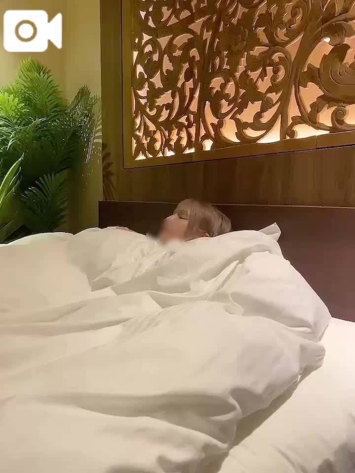 明日は17時から🌟