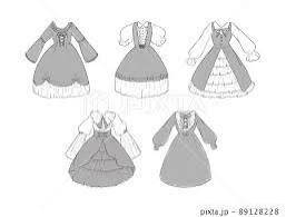 服とメイクどっちが好きですか??