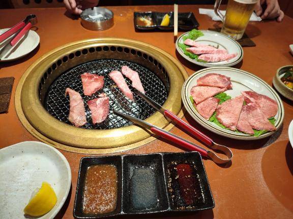 ゆうり【癒やし系プロフェッショナル美女】