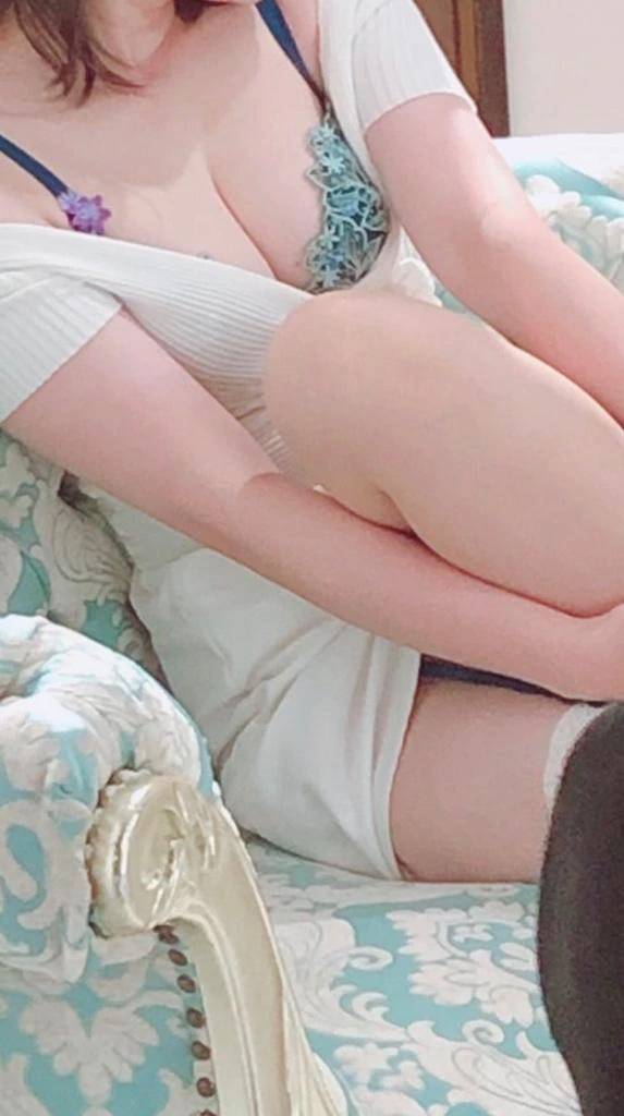 お昼休憩中にこれ見てる人