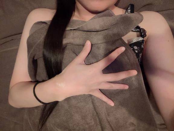 予約待ってるね♡