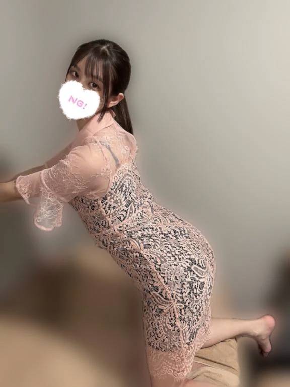 今日は「美術を楽しむ日」!! 美術館に行ったら、絵・彫刻・写真のどれを一番見てみたいですか??