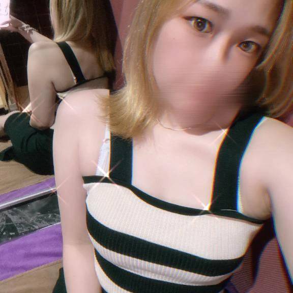 🛍️