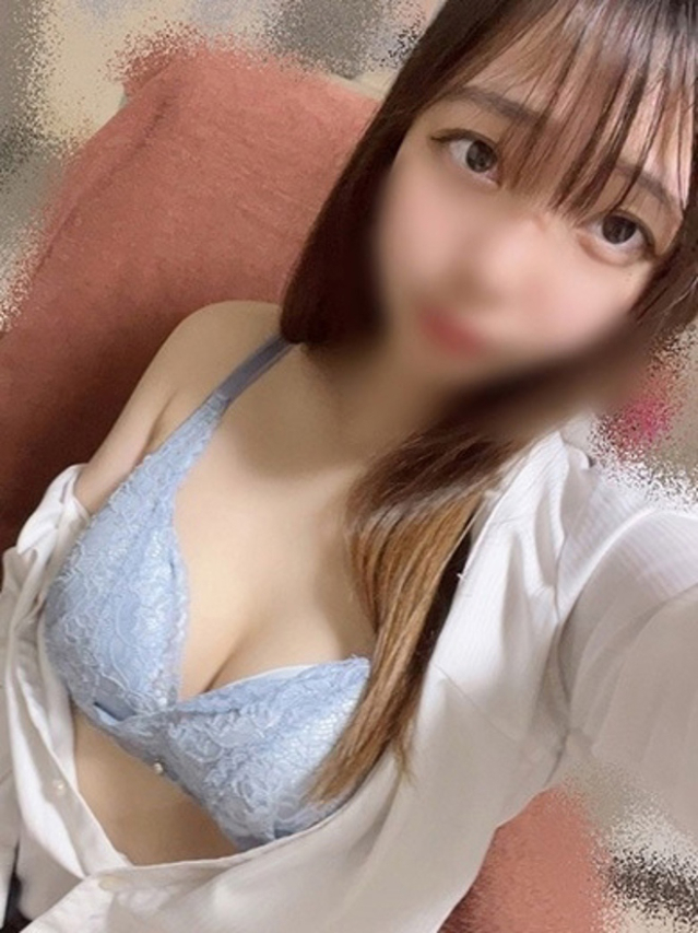 ゆん【ロリカワ巨乳っ娘♡】