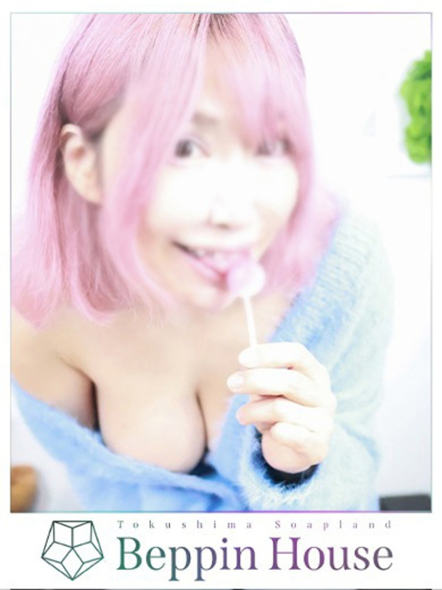 ゆり【完璧すぎる爆乳BODY♡】