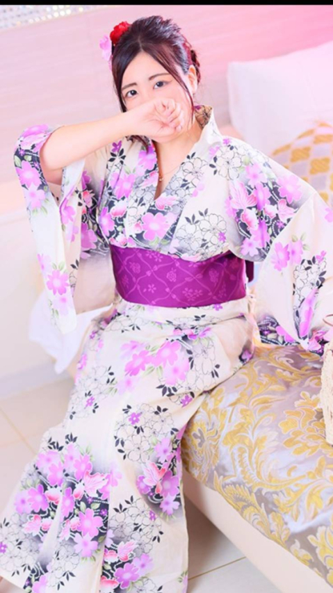 かおり（香川県デリヘル素人美人人妻専門店Ⅱブルーローズ高松店）