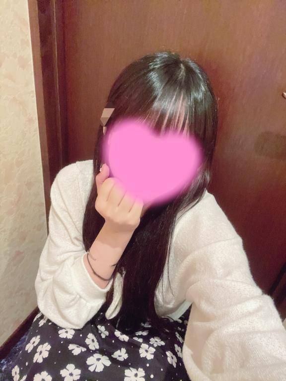 すもも出勤です😆