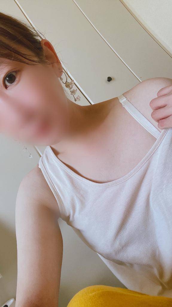 ふぅ【美乳宣言！最強悩殺ボディ】