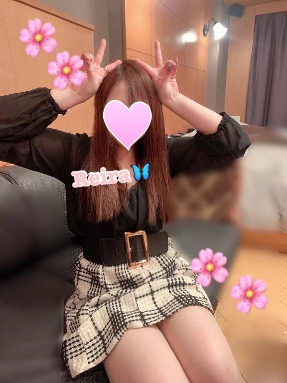 レイラ【愛されキャラのHな妹】