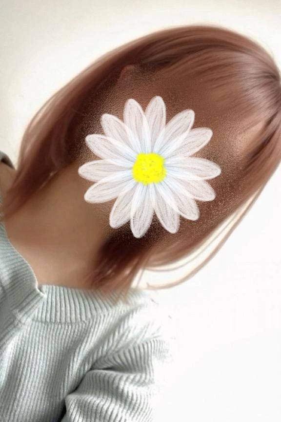 ゆりあ