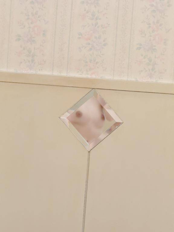 チラッ♡