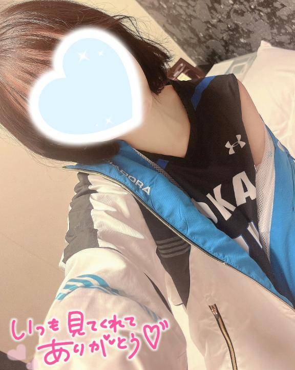 頑張って我慢してます💦