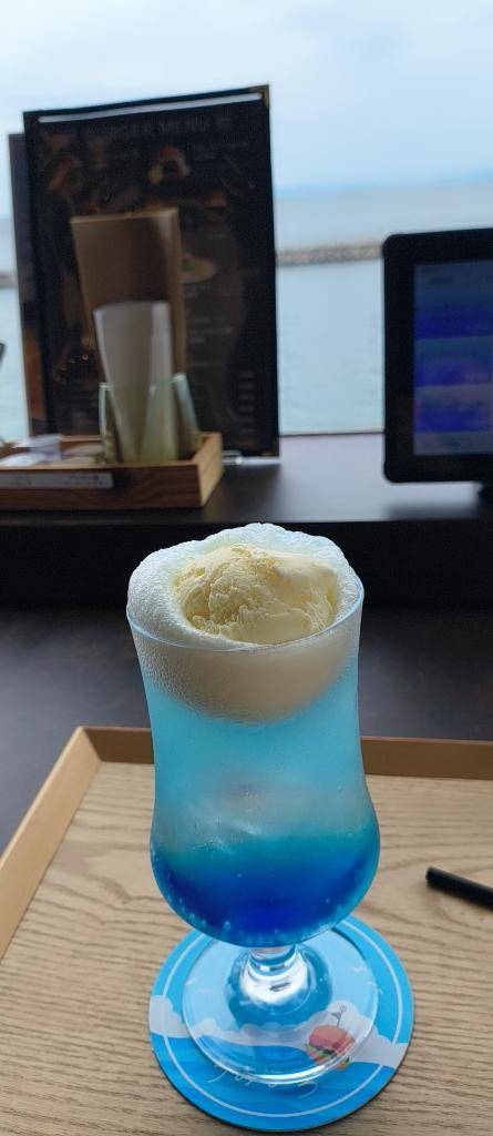 にょーん?