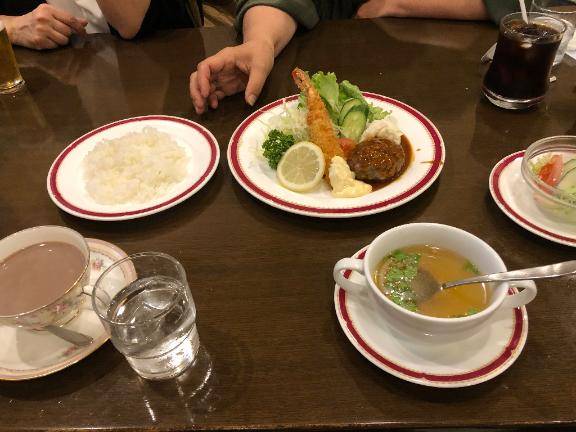 出勤リクエスト?