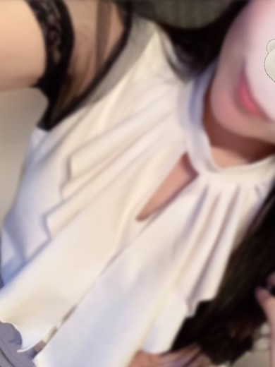 倉田 なな(club eyes)