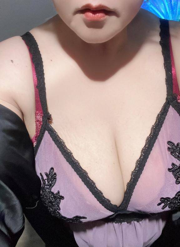 暑いですね。。