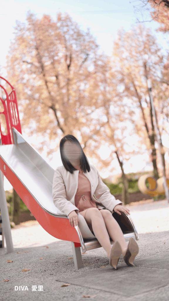 ?高校の同級生と 朝から密会?