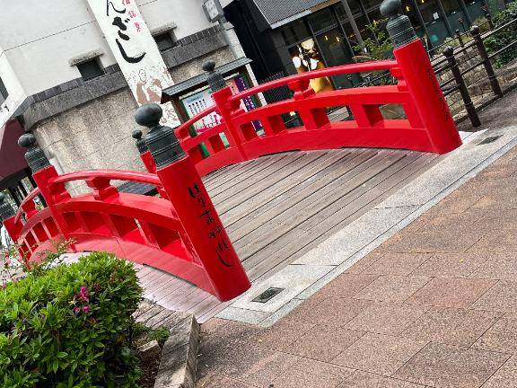 あしたは
