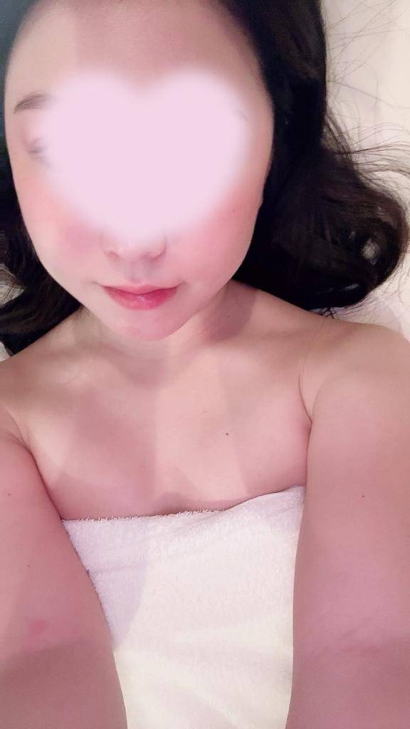 ずっとハグがいい...?ご自宅旦那様