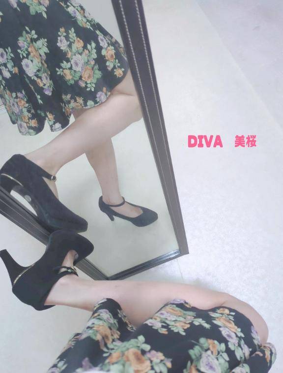 降ってるぅ...