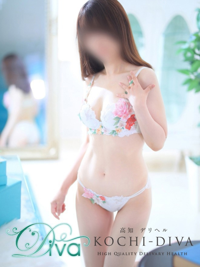 こづみ（高知デリヘル－DIVA　学生から人妻迄在籍）