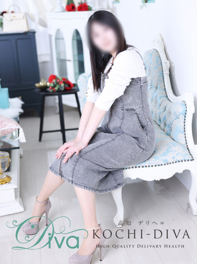 にこ（高知デリヘル－DIVA　学生から人妻迄在籍）