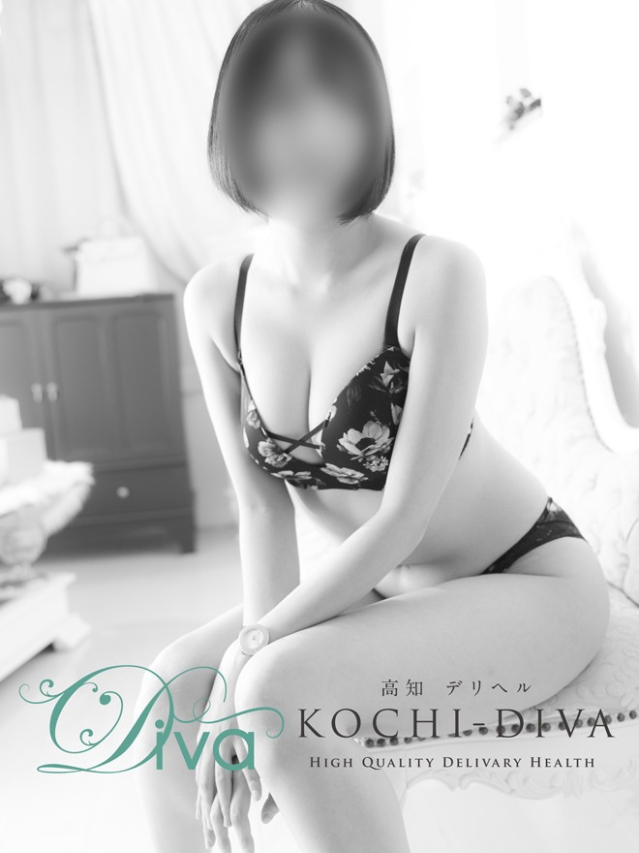 新人 くるみ(高知デリヘル-DIVA 学生から人妻迄在籍)