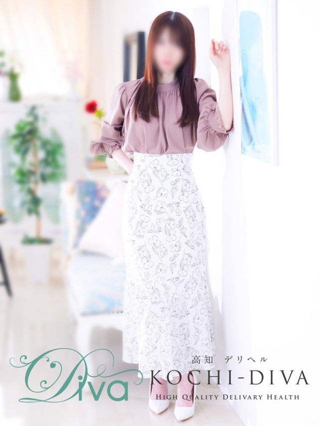 新人 すずね（高知デリヘル－DIVA　学生から人妻迄在籍）