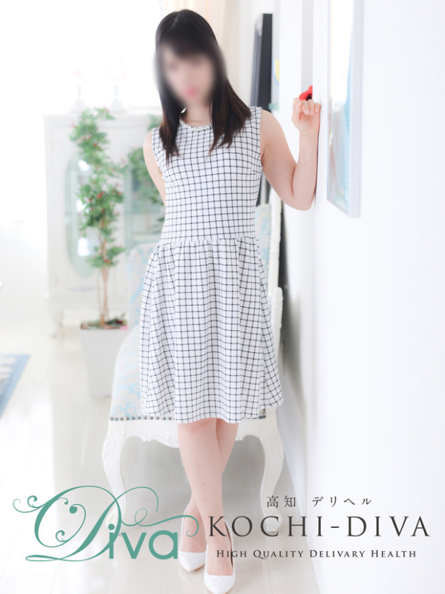 新人  えみり（高知デリヘル－DIVA　学生から人妻迄在籍）