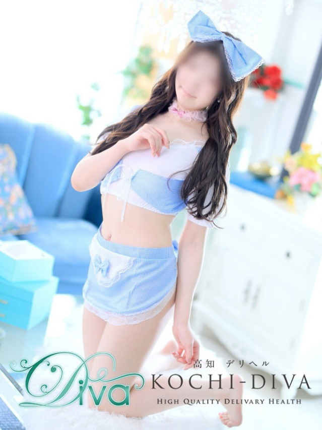 あき(高知デリヘル-DIVA 学生から人妻迄在籍)
